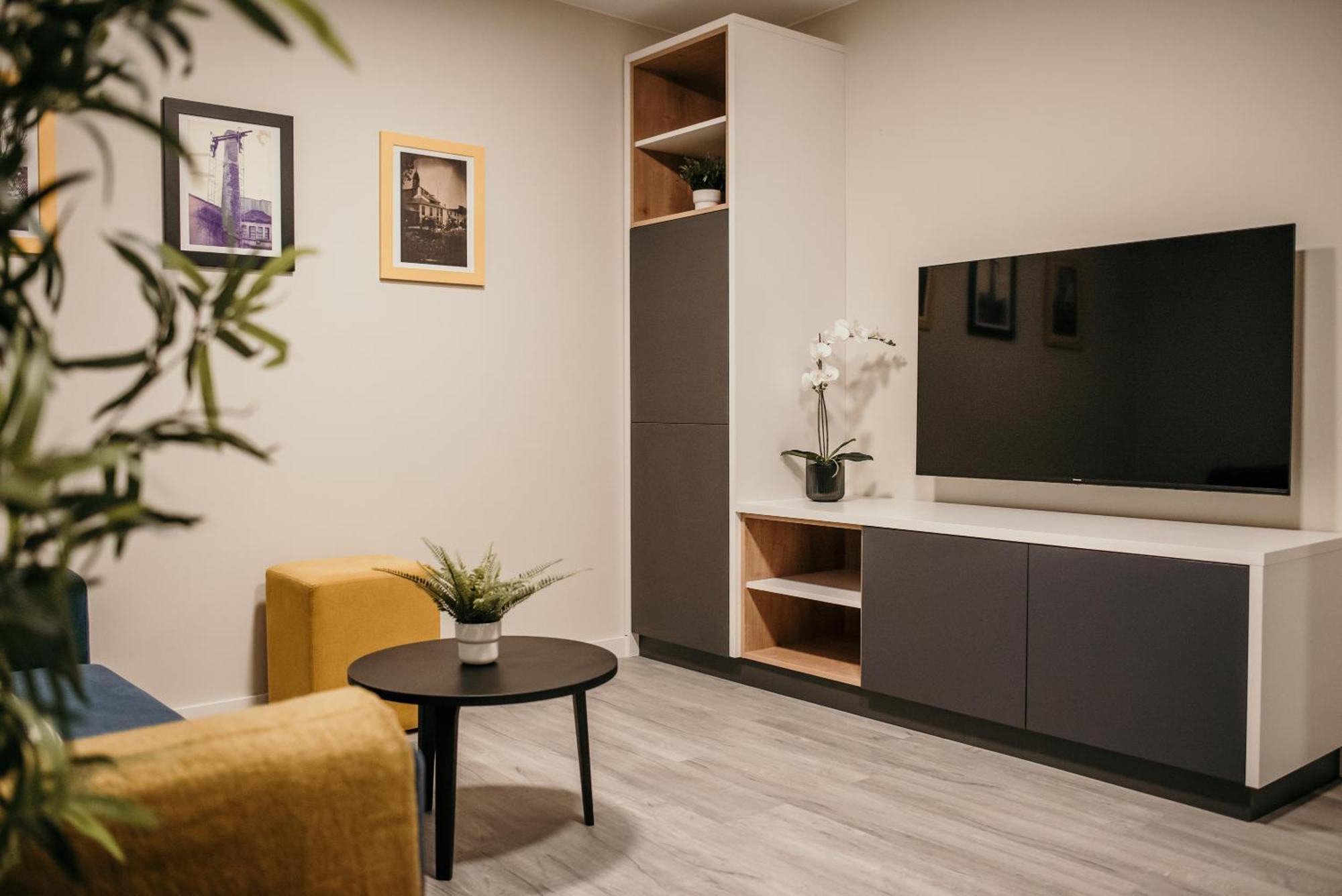 Hotel Lux Melide Dış mekan fotoğraf